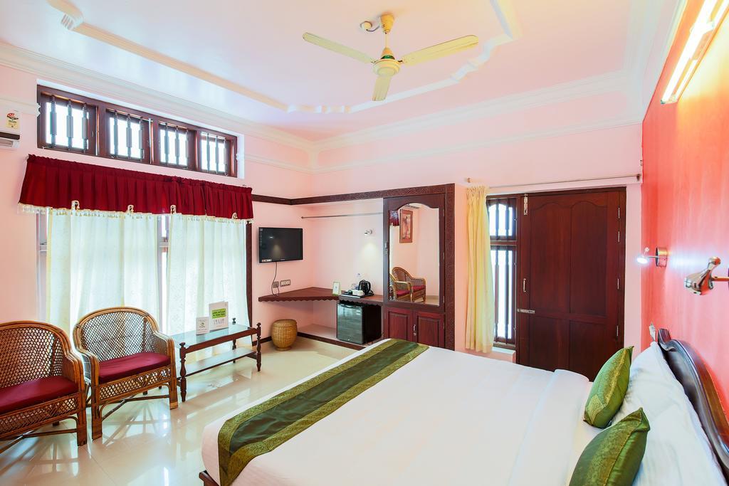 Hotel Treebo Moonlight Thiruvananthapuram Exterior foto